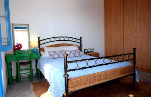 Paros Book'Inn - Photo 10