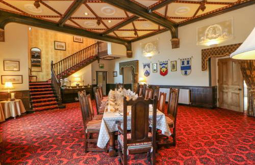 Horsley Hall - Photo 12