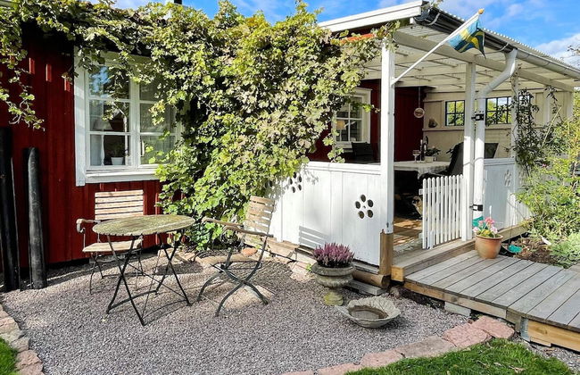 Cozy Cottage Near Beach in Ahus - Foto 32