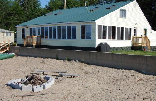 The Big Yellow Camp - Foto 11