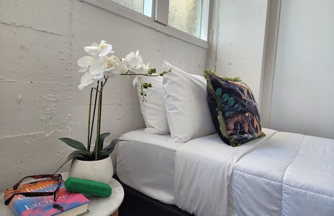 U Suites on Webb - Photo 21