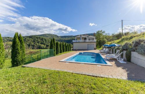 Maria Buzet 1 with Shared Pool - Foto 11