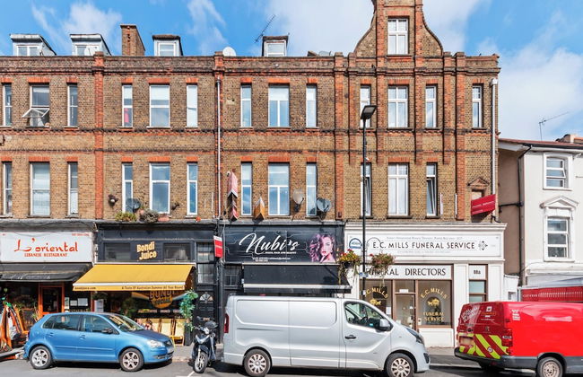 City Apartment - Sleeps 4 & Free Parking - Foto 13