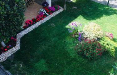 The Little Blooming House - Photo 4