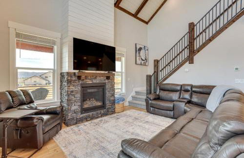 Mtn and Lake Views Family Retreat in Garden City! - Foto 9