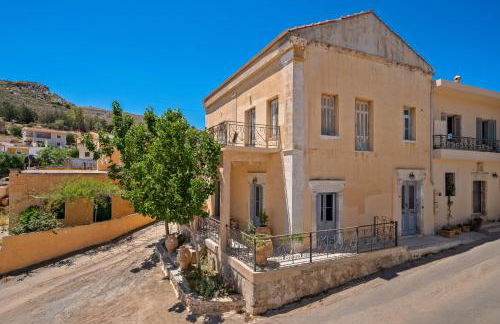 Premium Appartment in historischem Stilaltbau - Foto 1