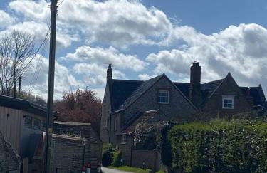 Bramblebee Cottage Salthouse - Photo 26