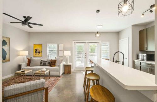 South Lamar Retreat - Sauna, Plunge & Pickleball - Foto 8