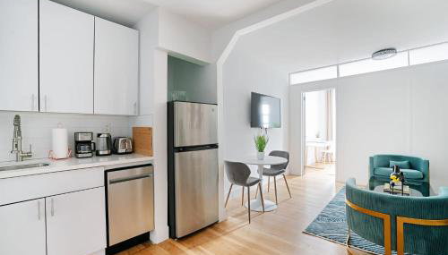 444-3F Newly renovated 1BR in Hell's Kitchen - Foto 3