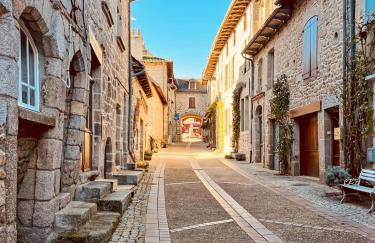 Maison au coeur de MARCOLES, 2ch, 4pers, jardin - Foto 5