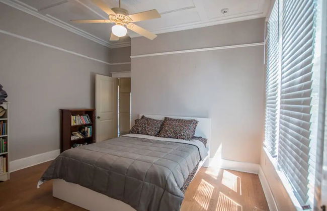 Sophistication Charm In The Heart Of Cooper Young - Photo 4