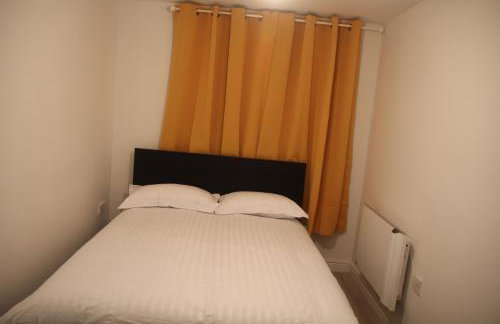 Comfy 2-bedroom Flat with Private Parking - Foto 9