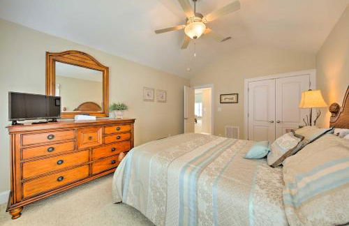 Manteo Waterfront Resort Home with 30-Ft Dock! - Foto 15