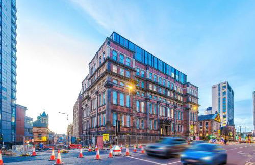 Stylish 2-Bed Apartment - Prime Leeds City Centre - Foto 41