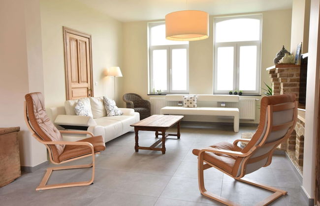 Spacious Holiday Home With Pond in Poperinge - Photo 38