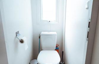 Bungalow 3 chambres pour 6 pers avec Climatisation Camping 3 etoiles - Foto 7