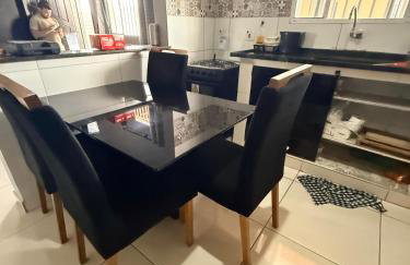 Casa próximo a plataforma de pesca com piscina e churrasqueira - Foto 7