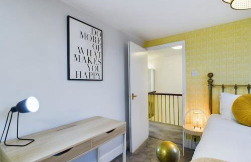 Central Eastbourne Escape with Rooftop Jacuzzi - Foto 19