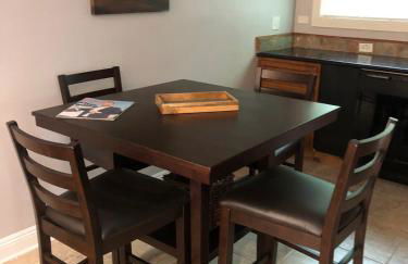 2 br washer dryer Near LSU Tiger Stadium - Foto 11