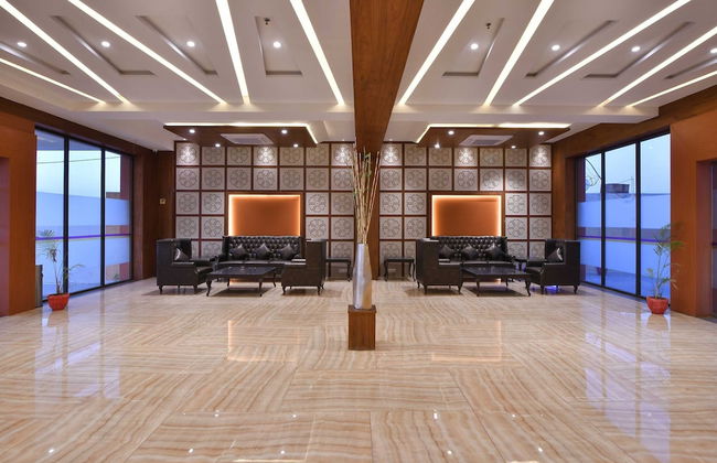 Clubhouse Hotel Morbi - Foto 4