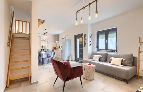 Romantisches Ferienhaus mit Jacuzzi, BBQ, WiFi - Foto 19