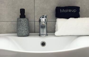 Benoikon House With Free Private Parking - Foto 29