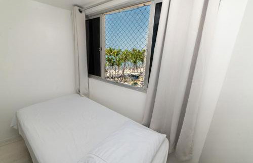 Edf á beira mar de Ponta Verde- Apt com 02 quartos vista lateral mar - melhor localização na Orla de Maceió - Foto 21