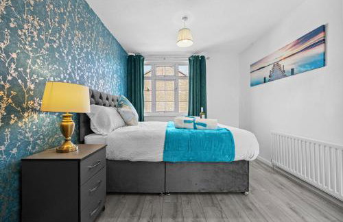 Cozy 3 bedroom house with free parking and near hospital - Foto 19