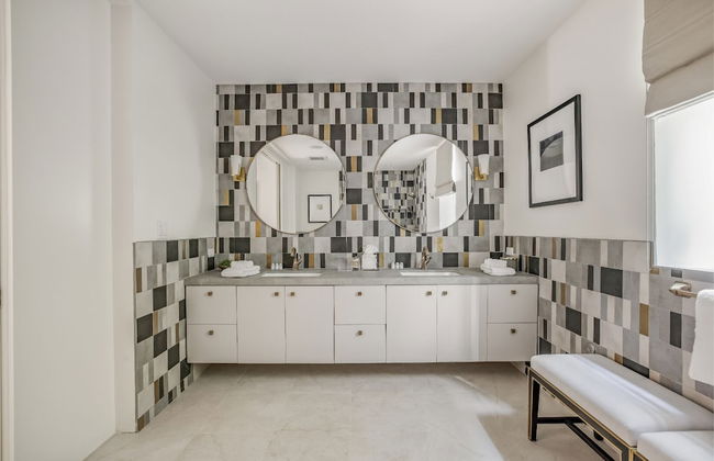 Laurel Canyon - Photo 41