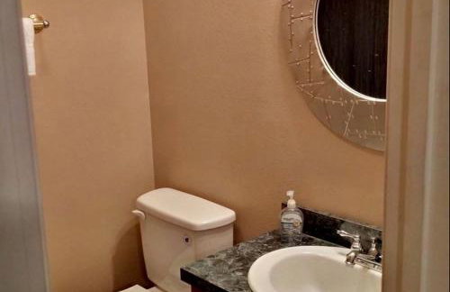 Lovely Waterfront Cabin Ideal for Weekend Getaway on Greers Ferry Lake, Arkansas - Foto 13