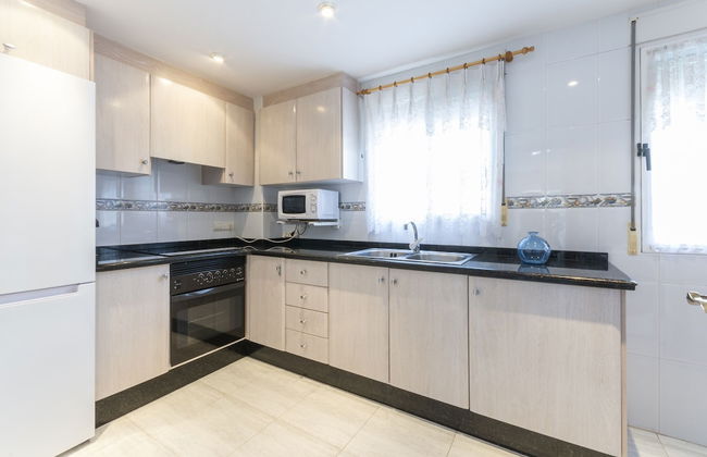 Estornell With 2 Bedrooms and 1 Bathrooms - Foto 7