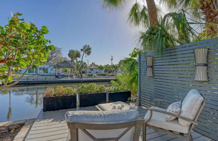 Blue Lagoon Hideaway 3BR Coastal Chic Retreat - Foto 37