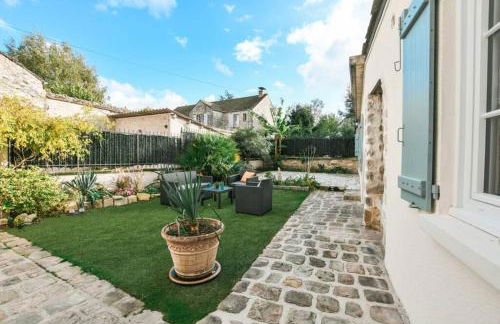 INSTANT FLEURY: maison de caractère, jardin secret - Foto 22