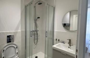 Le Joli Appartement - Parking Gratuit, Wifi, RER C Choisy-le-Roi - Foto 14