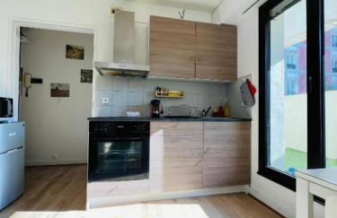 Charmant appartement en plein centre ville de Nogent sur Marne - Foto 2