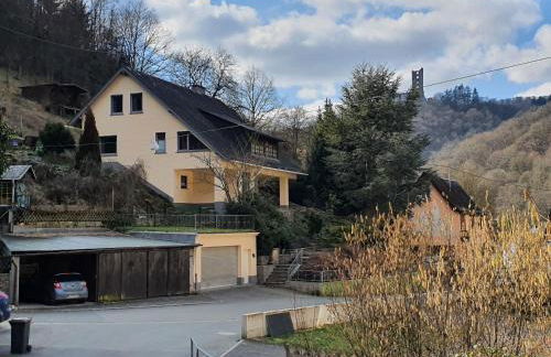 Großes Ferienhaus Sauerburgblick - Photo 4