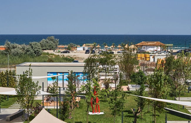 Onix Mamaia - Foto 27