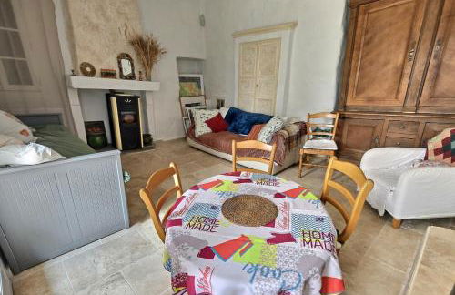 Les Bulles de Montfort - WiFi - Parking gratuit & Cuisine - Foto 10