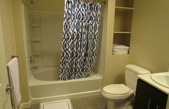 Full Amenities One Bedroom - Photo 12