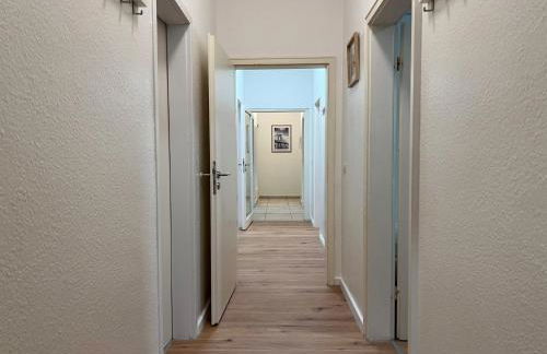 T&K Apartments - Comfortable 4 and 5 room Apartments - 20min Fair Messe CGN - Photo 23