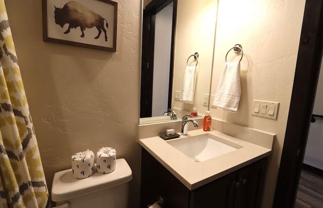 Arrow Luxury Rooftop Shopping and More! - Foto 26