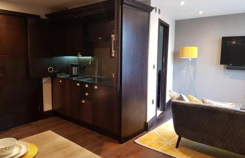 The Queens Head, Parkside Apartment 1 - Photo 2