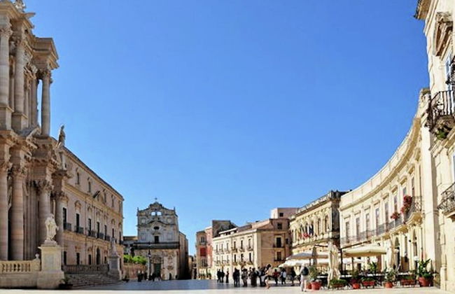 Inviting Holiday Home With Private Pool - Foto 28