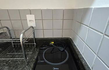 Studio Saint Charbel com vaga e varanda - rua do Hospital Sírio Libânes - Foto 22