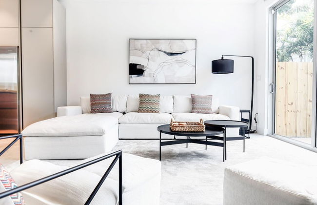 The Modernista 2 - Large Townhome With Pool - Foto 4