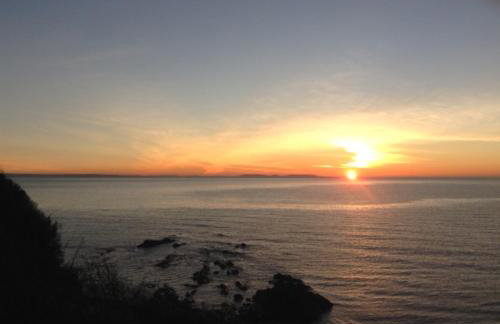 The Cottage - Sea Views, Direct Access to Beach, Pet Friendly - Foto 26