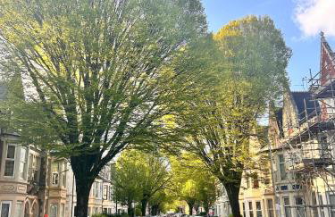 The Connaught Suite - Inc Private Hot Tub - Photo 2
