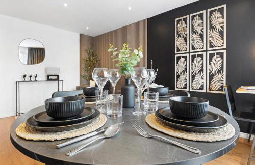 Modern 2BR Apartment Perfect for Remote Work - Foto 10