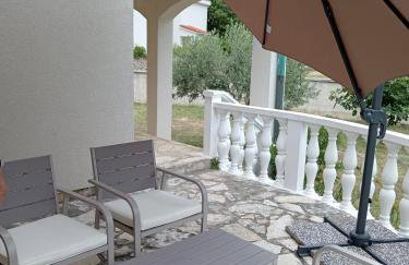 Apartmani Jakovinović - Photo 17