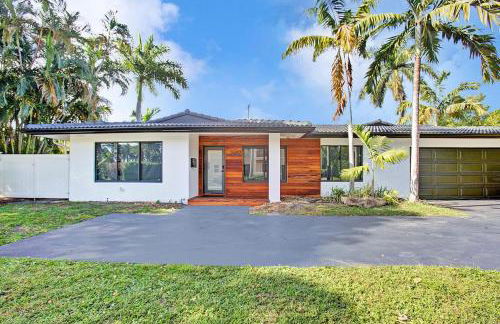 Coral Lane by Rove Travel - Home with Pool & BBQ - Foto 51